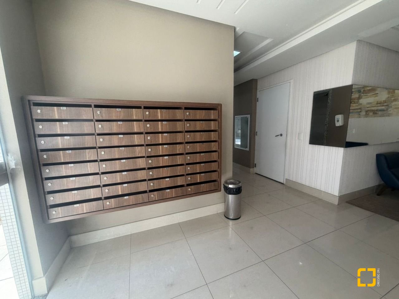 Apartamento com 78m², 4 quartos (sendo 1 suíte), 1 garagem, no bairro Centro em Florianópolis