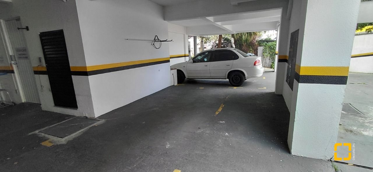 Apartamento com 63m², 3 quartos (sendo 1 suíte), 1 garagem, no bairro Itacorubi em Florianópolis