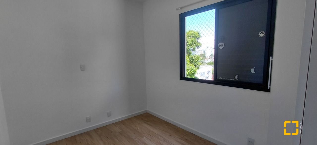 Apartamento com 63m², 3 quartos (sendo 1 suíte), 1 garagem, no bairro Itacorubi em Florianópolis