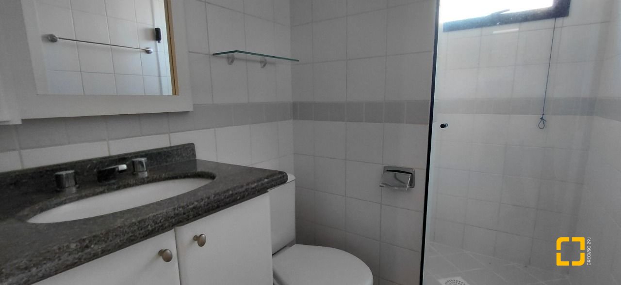 Apartamento com 63m², 3 quartos (sendo 1 suíte), 1 garagem, no bairro Itacorubi em Florianópolis