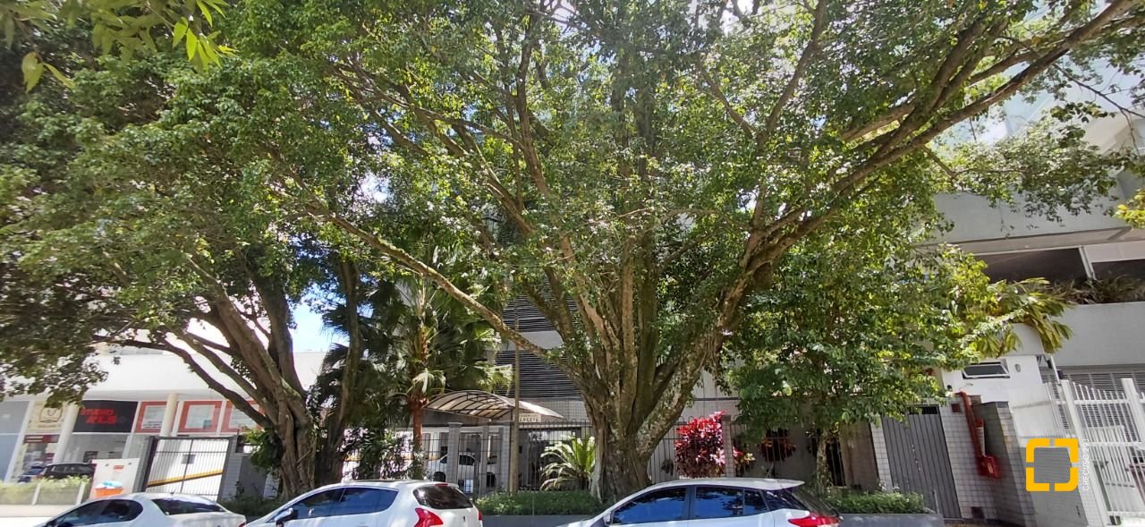 Apartamento com 63m², 3 quartos (sendo 1 suíte), 1 garagem, no bairro Itacorubi em Florianópolis