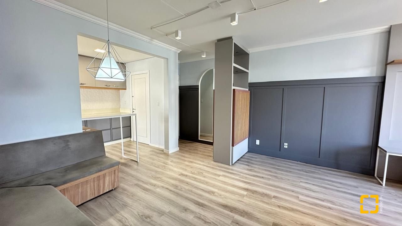 Apartamento com 96m², 4 quartos (sendo 1 suíte), 1 garagem, no bairro Trindade em Florianópolis