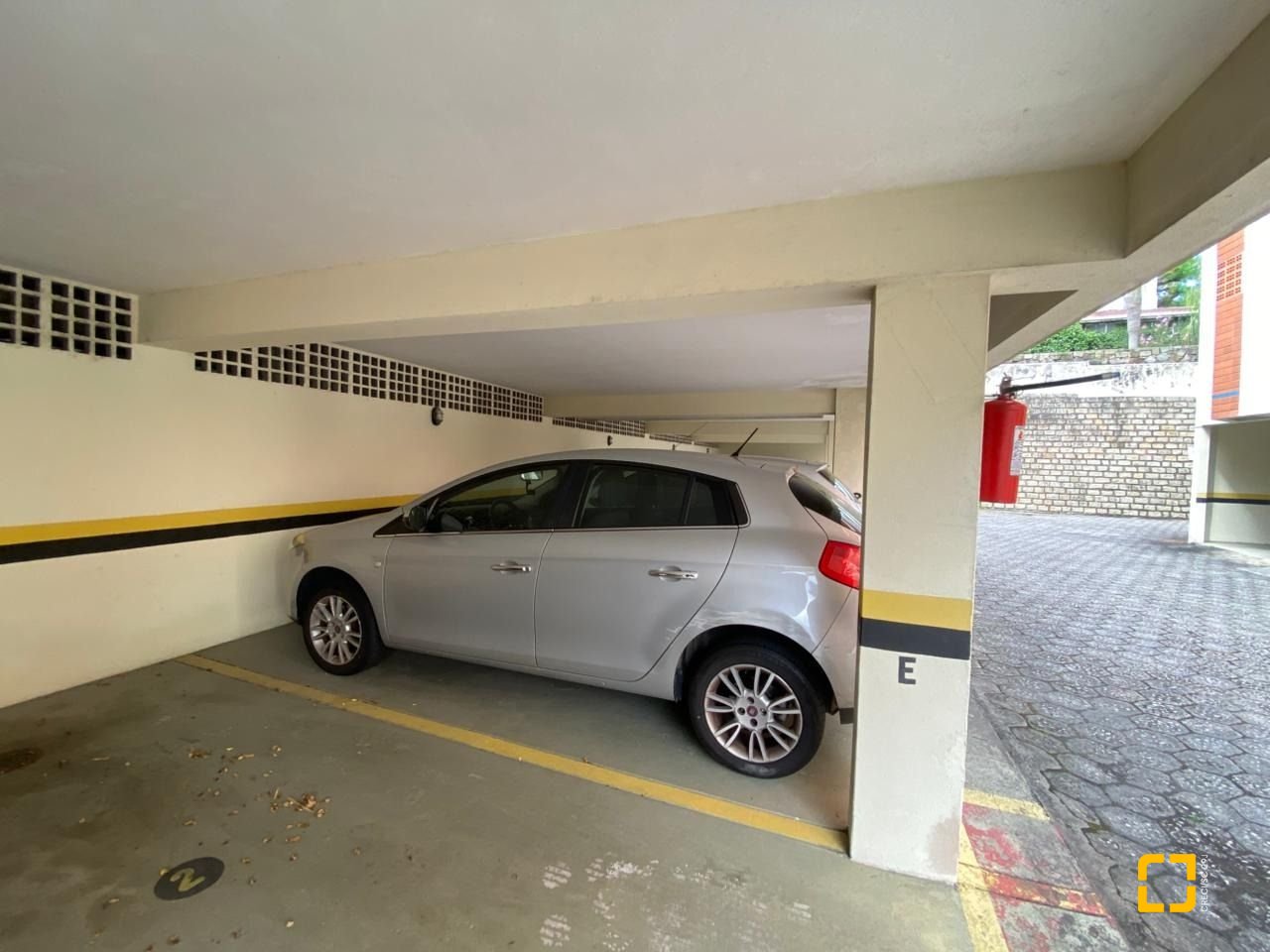 Cobertura com 501m², 4 quartos (sendo 3 suítes), 3 garagens, no bairro Trindade em Florianópolis