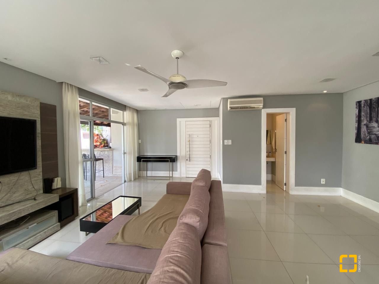 Cobertura com 501m², 4 quartos (sendo 3 suítes), 3 garagens, no bairro Trindade em Florianópolis