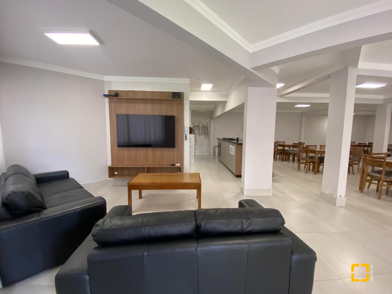Cobertura com 501m², 4 quartos (sendo 3 suítes), 3 garagens, no bairro Trindade em Florianópolis