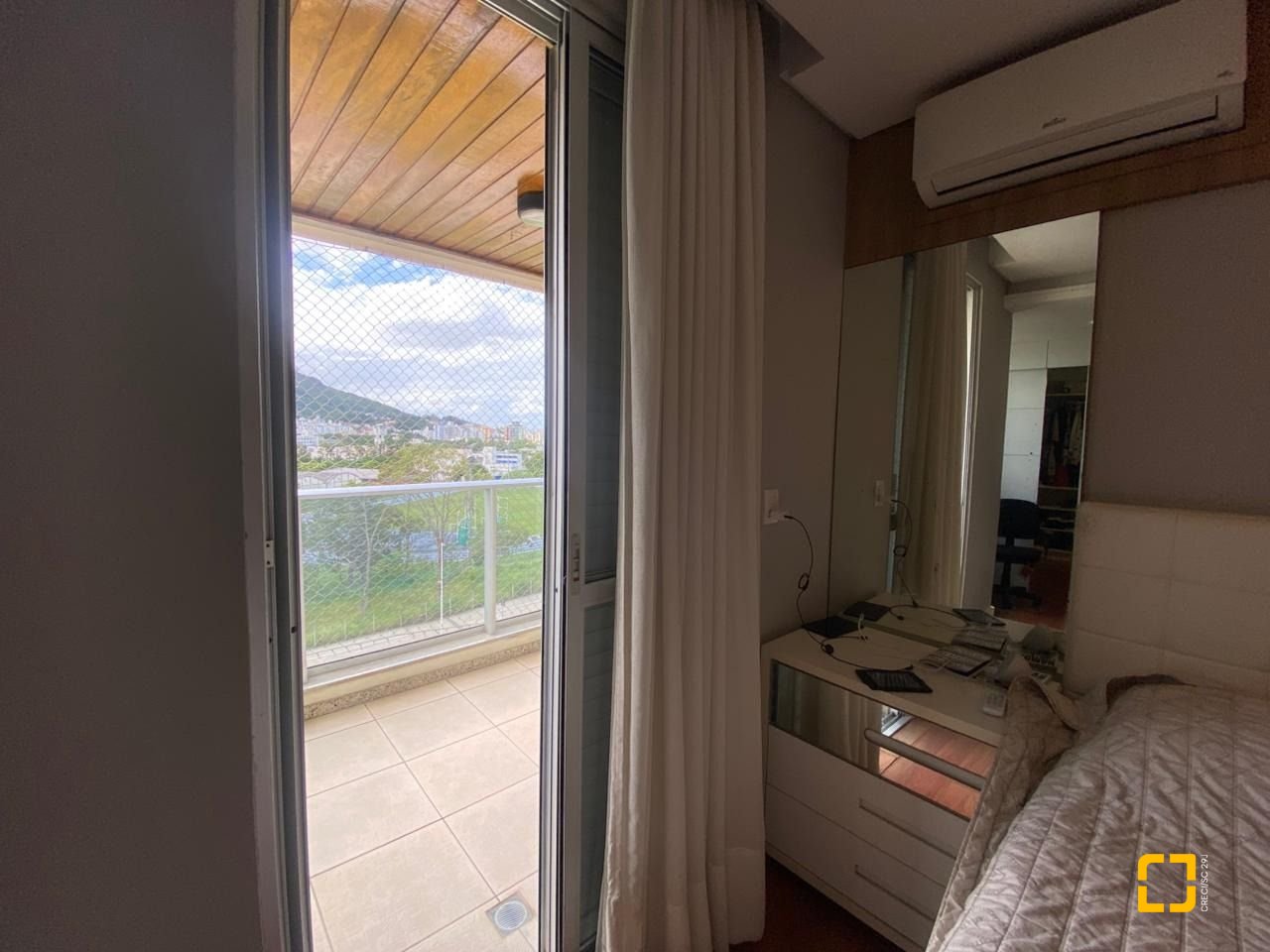 Cobertura com 501m², 4 quartos (sendo 3 suítes), 3 garagens, no bairro Trindade em Florianópolis