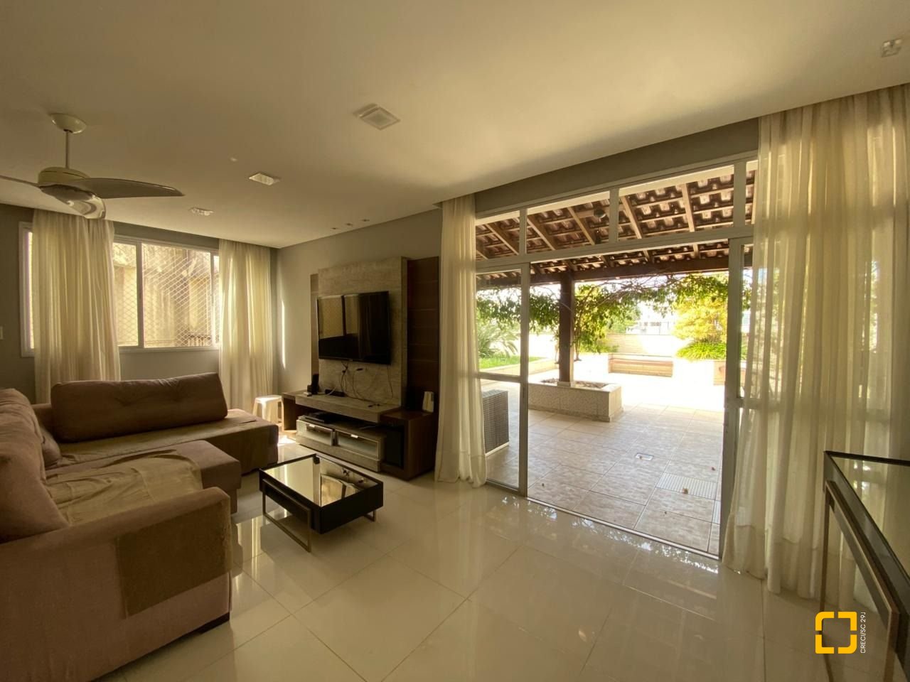 Cobertura com 501m², 4 quartos (sendo 3 suítes), 3 garagens, no bairro Trindade em Florianópolis