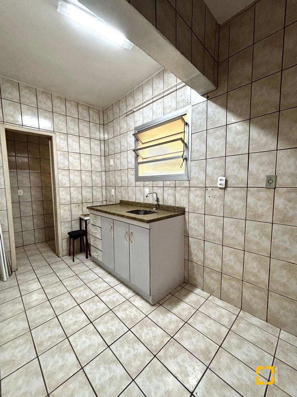 Apartamento com 59m², 2 quartos, no bairro Centro em Florianópolis