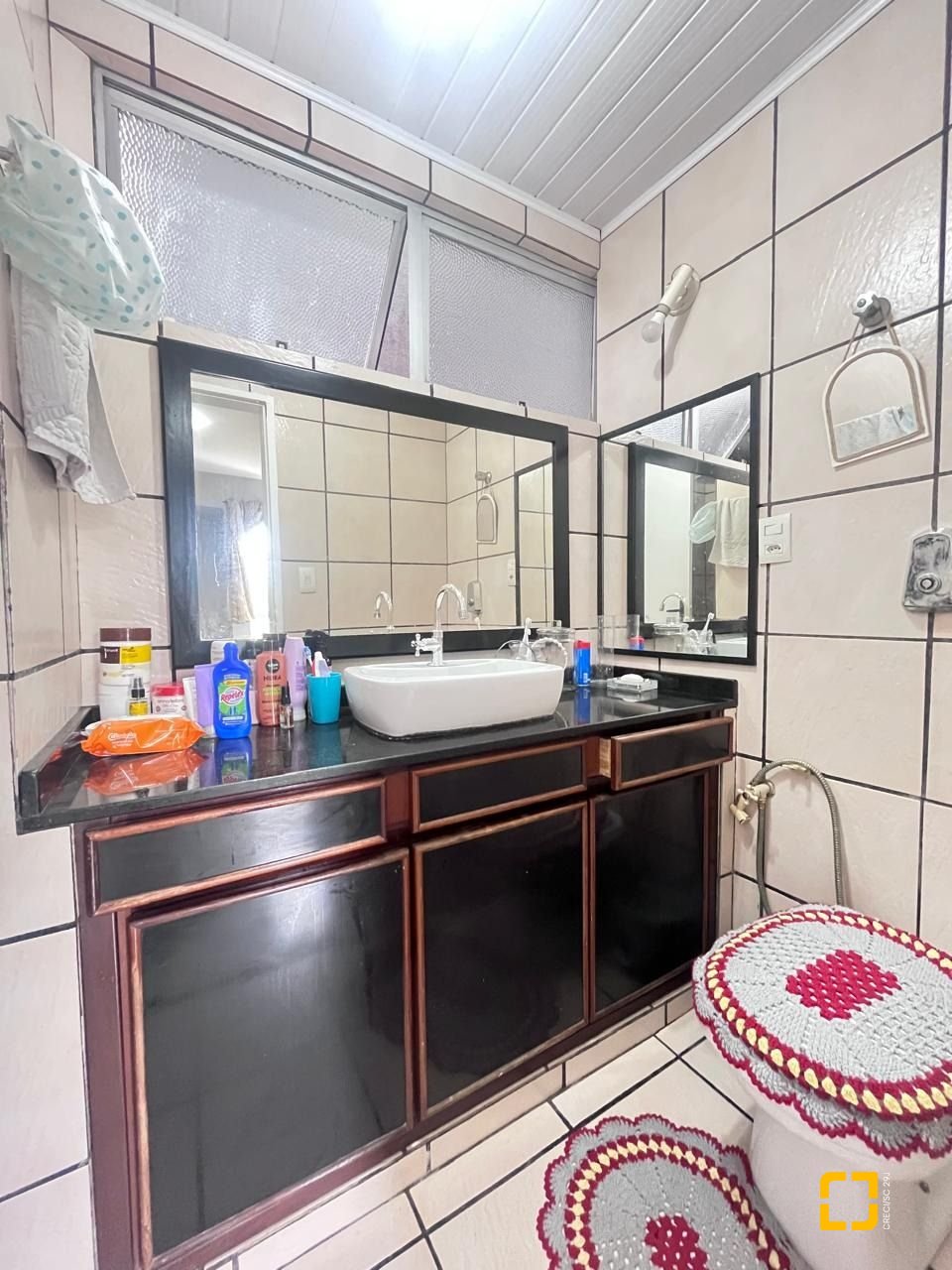 Apartamento com 54m², 1 quarto, no bairro Coqueiros em Florianópolis