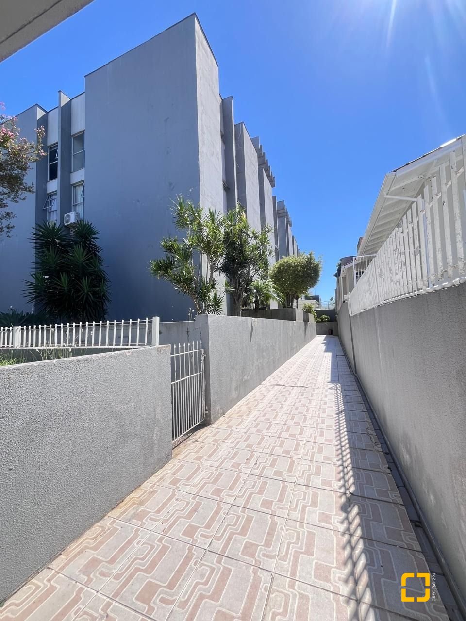 Apartamento com 54m², 1 quarto, no bairro Coqueiros em Florianópolis