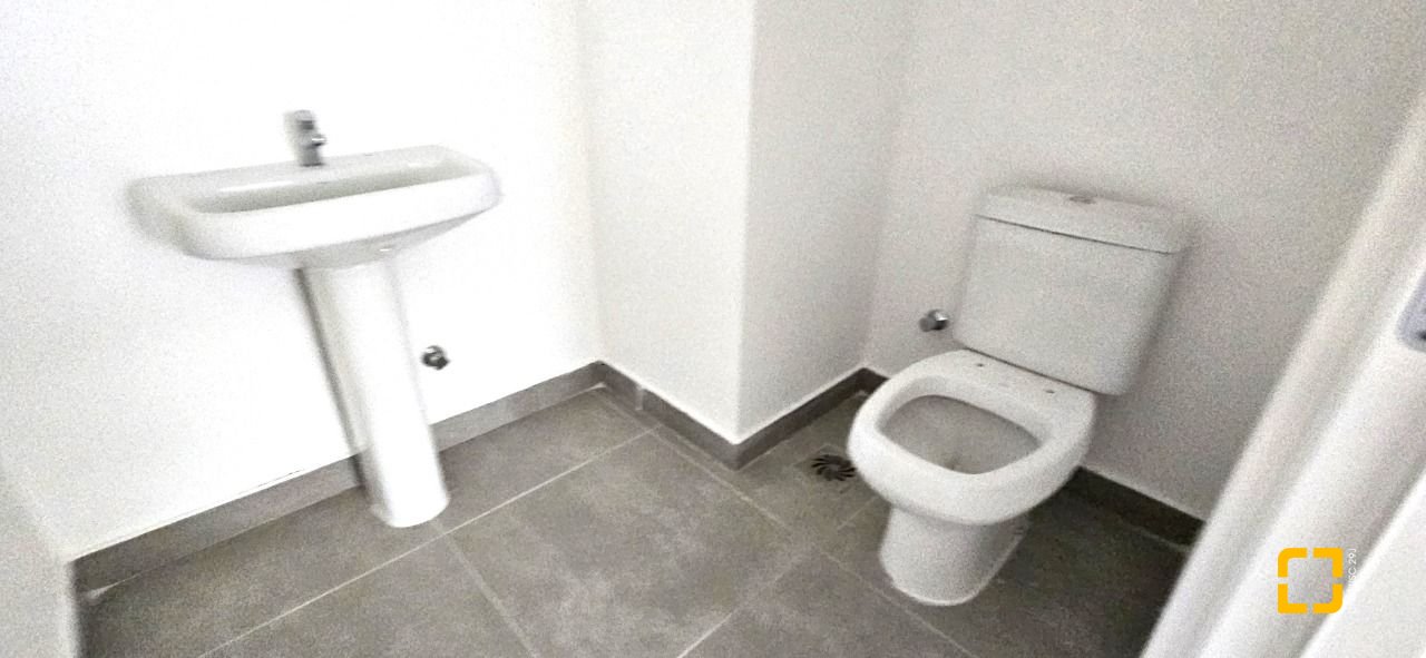 Sala com 25m², 1 garagem, no bairro Vargem Pequena em Florianópolis