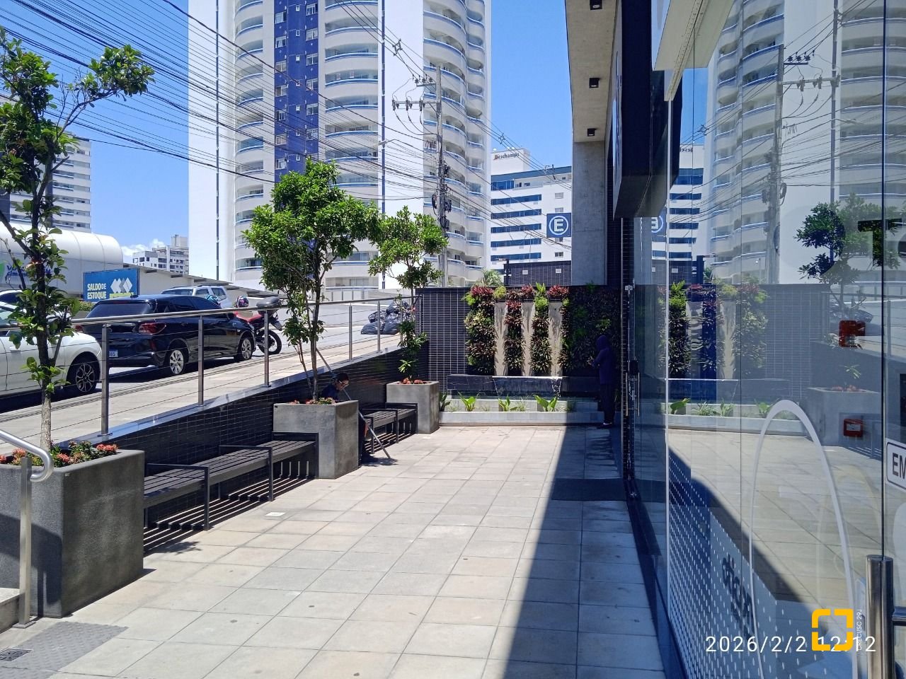 Sala com 41m², 1 garagem, no bairro Balneário em Florianópolis