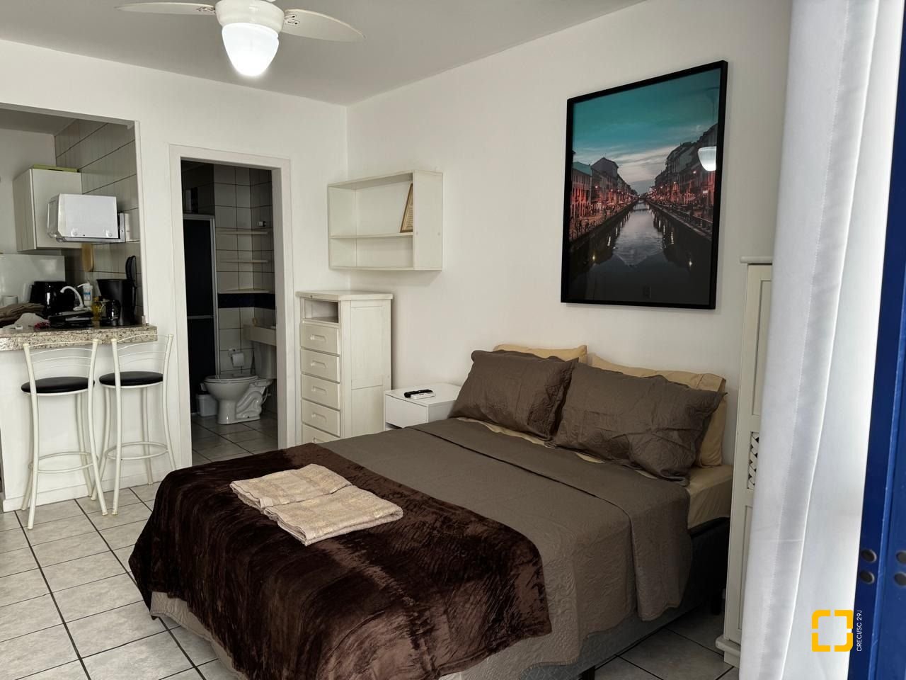 Apartamento com 28m², 1 quarto, no bairro Canasvieiras em Florianópolis