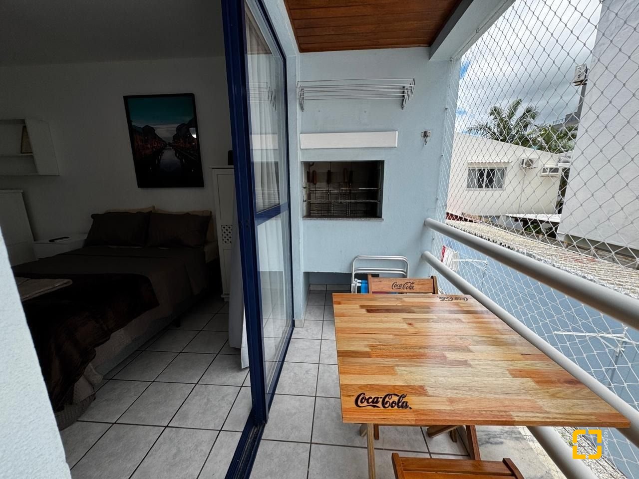 Apartamento com 28m², 1 quarto, no bairro Canasvieiras em Florianópolis