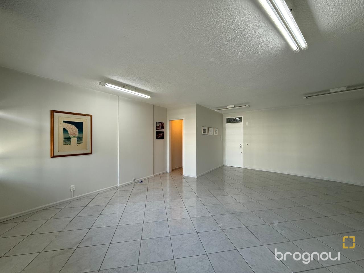 Sala com 40m², no bairro Centro em Florianópolis