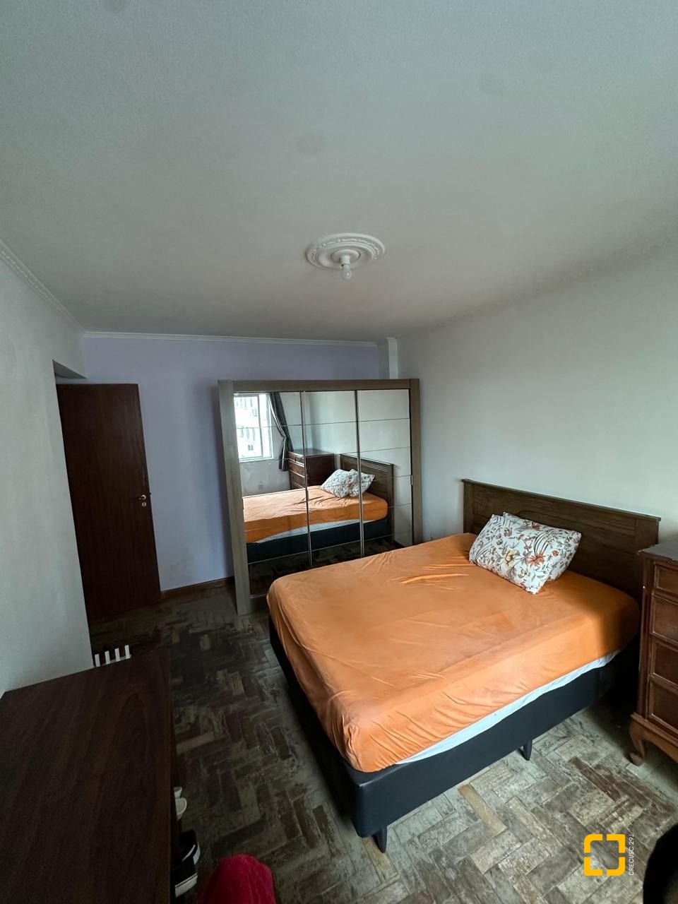 Apartamento com 84m², 4 quartos (sendo 1 suíte), 1 garagem, no bairro Centro em Florianópolis