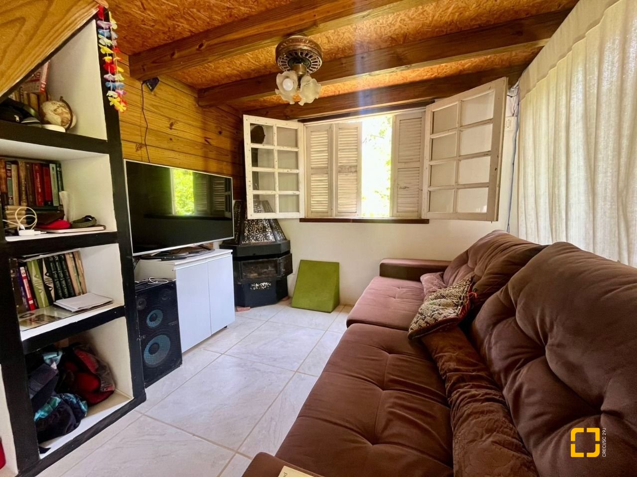 Casa com 80m², 3 quartos, 4 garagens, no bairro Campeche em Florianópolis