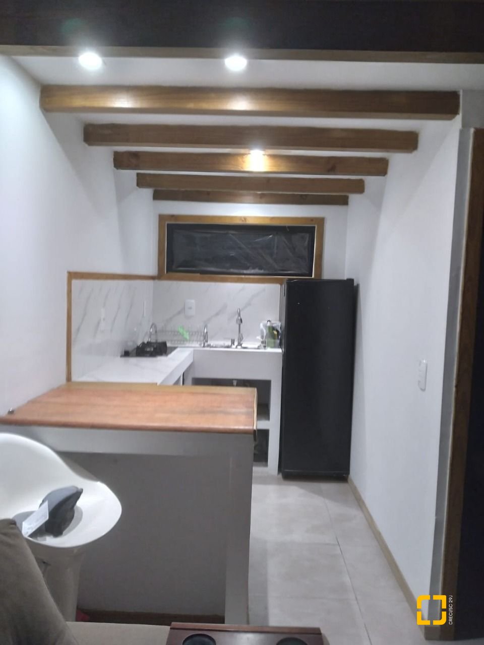 Casa com 80m², 3 quartos, 4 garagens, no bairro Campeche em Florianópolis