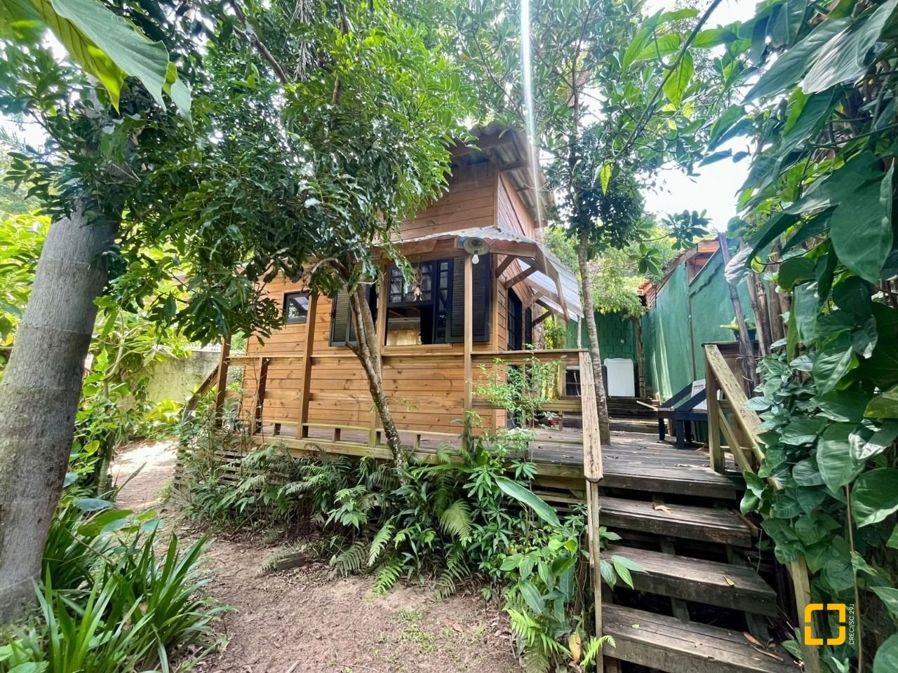 Casa com 80m², 3 quartos, 4 garagens, no bairro Campeche em Florianópolis