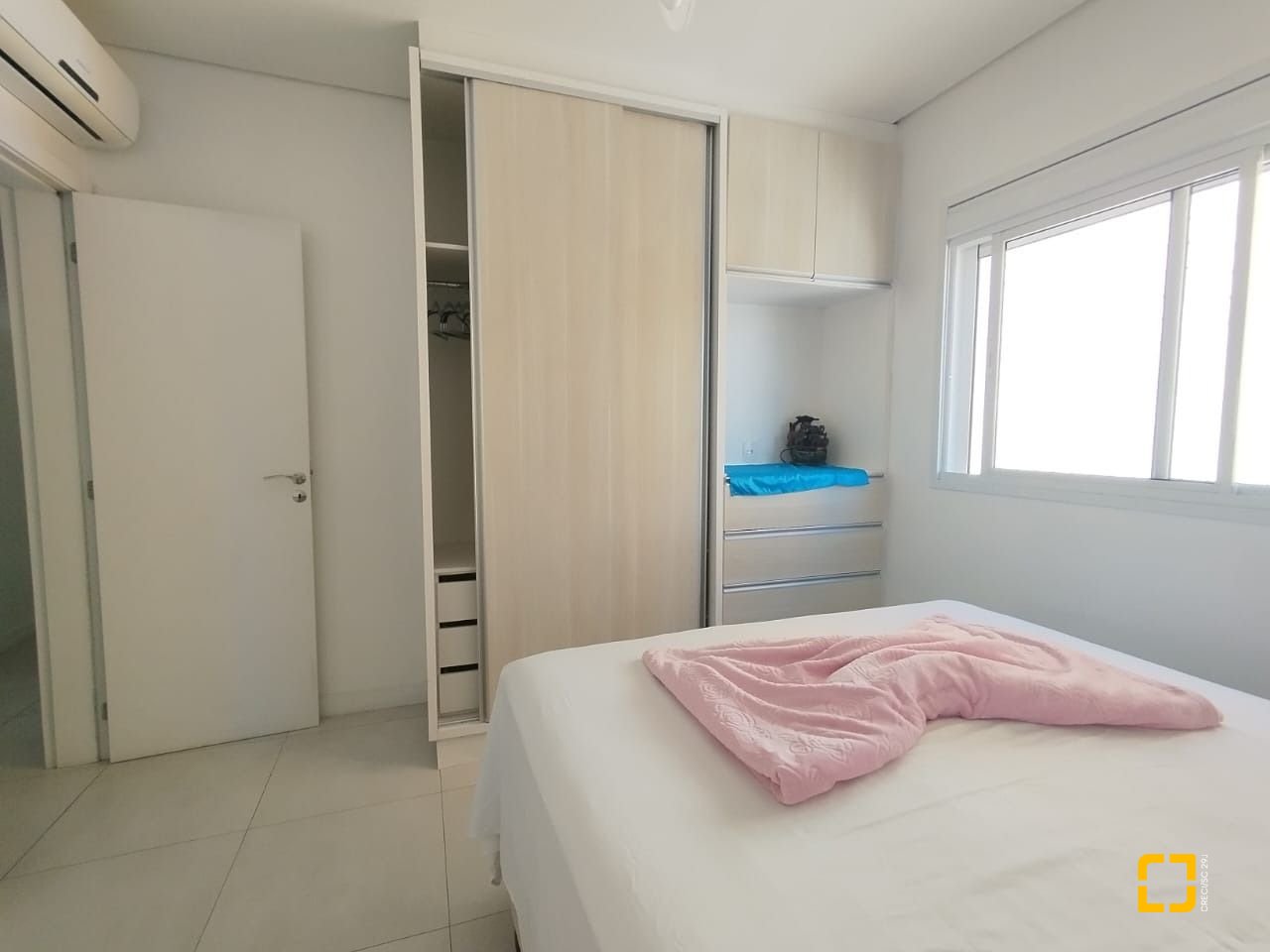 Apartamento com 72m², 4 quartos (sendo 1 suíte), 1 garagem, no bairro Ingleses em Florianópolis