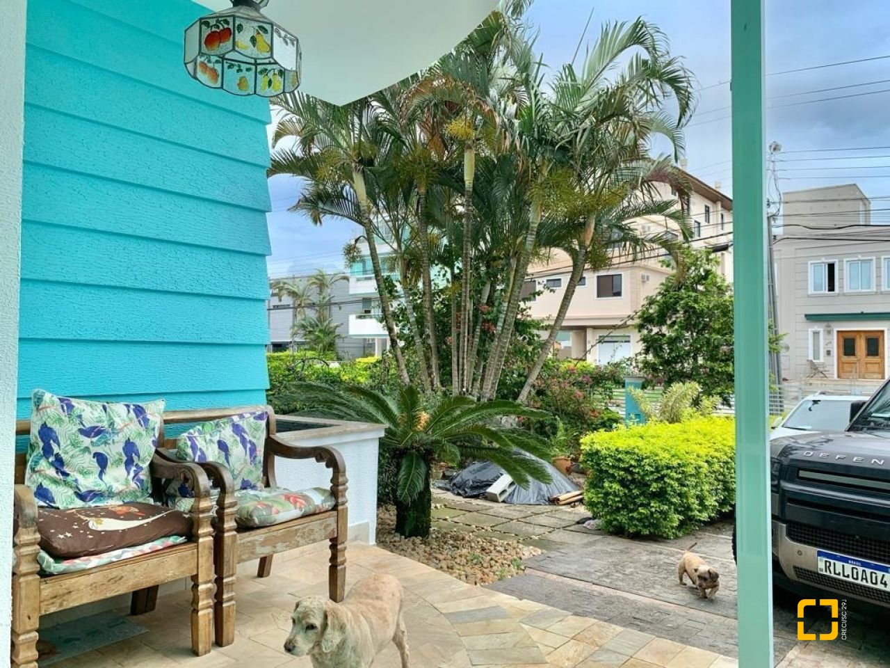Casa com 269m², 5 quartos (sendo 2 suítes), 6 garagens, no bairro Jurerê em Florianópolis