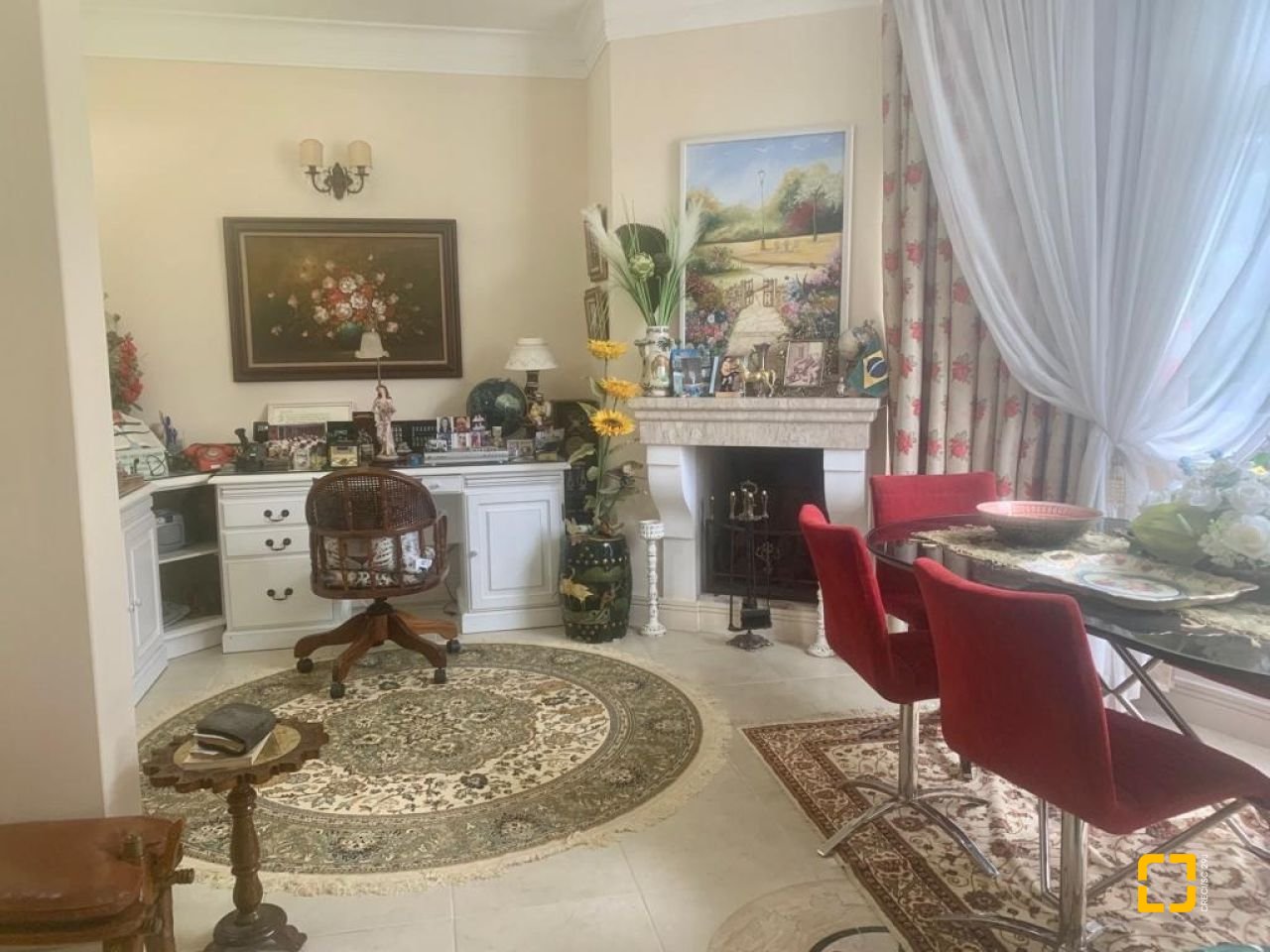 Casa com 269m², 5 quartos (sendo 2 suítes), 6 garagens, no bairro Jurerê em Florianópolis