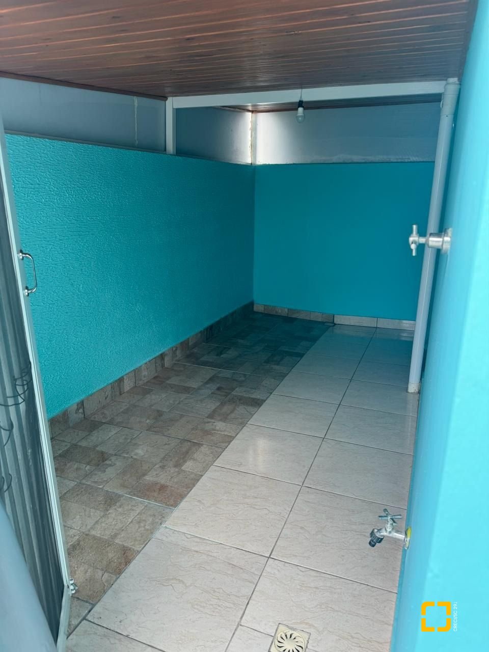Casa com 269m², 5 quartos (sendo 2 suítes), 6 garagens, no bairro Jurerê em Florianópolis