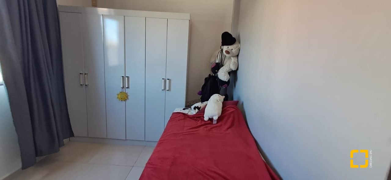 Apartamento com 74m², 4 quartos (sendo 1 suíte), 1 garagem, no bairro Ingleses em Florianópolis