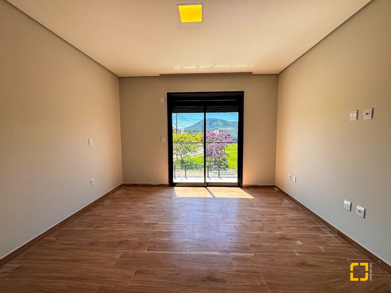 Casa com 157m², 4 quartos (sendo 1 suíte), 1 garagem, no bairro Rio Vermelho em Florianópolis
