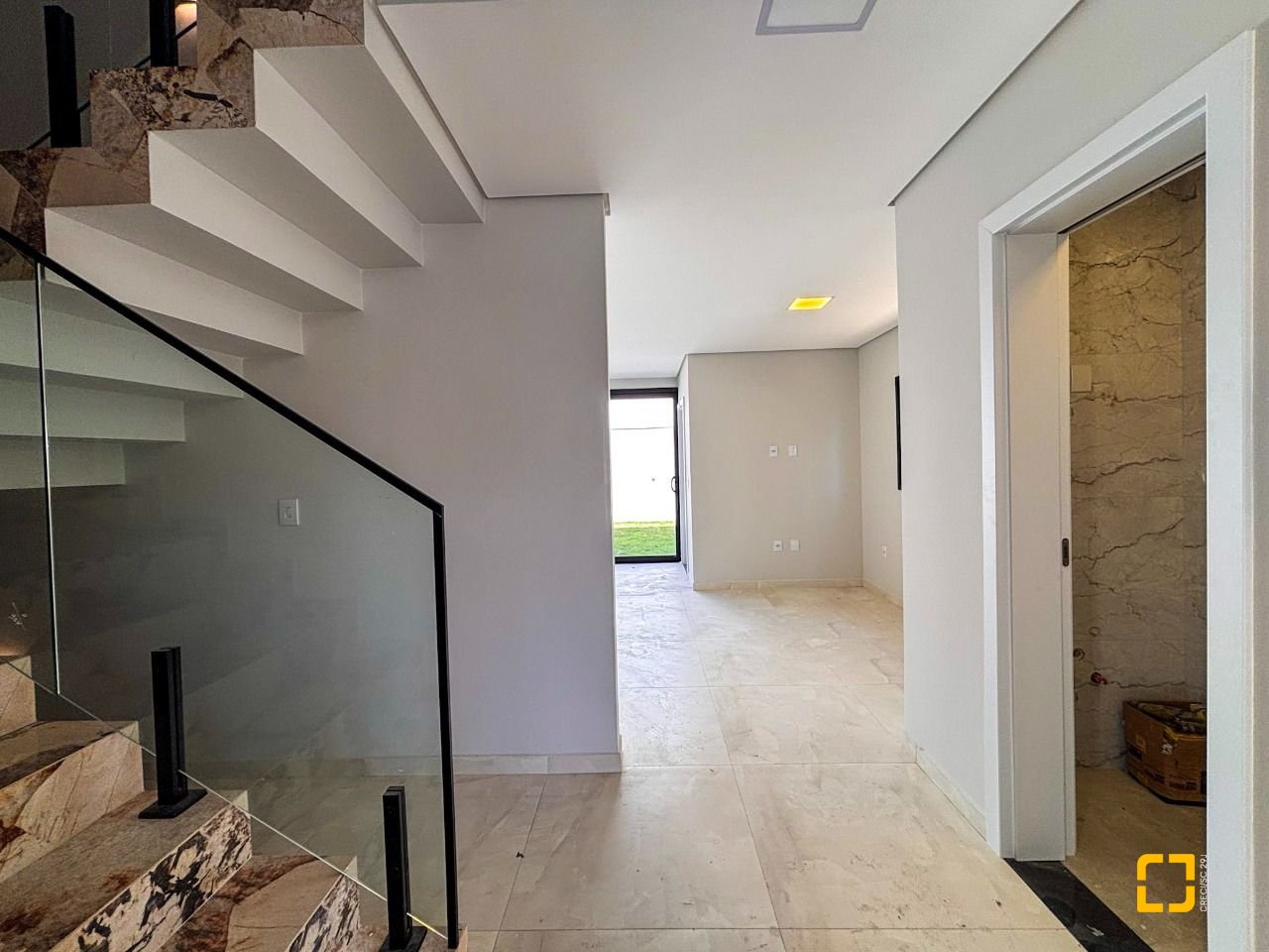 Casa com 157m², 4 quartos (sendo 1 suíte), 1 garagem, no bairro Rio Vermelho em Florianópolis