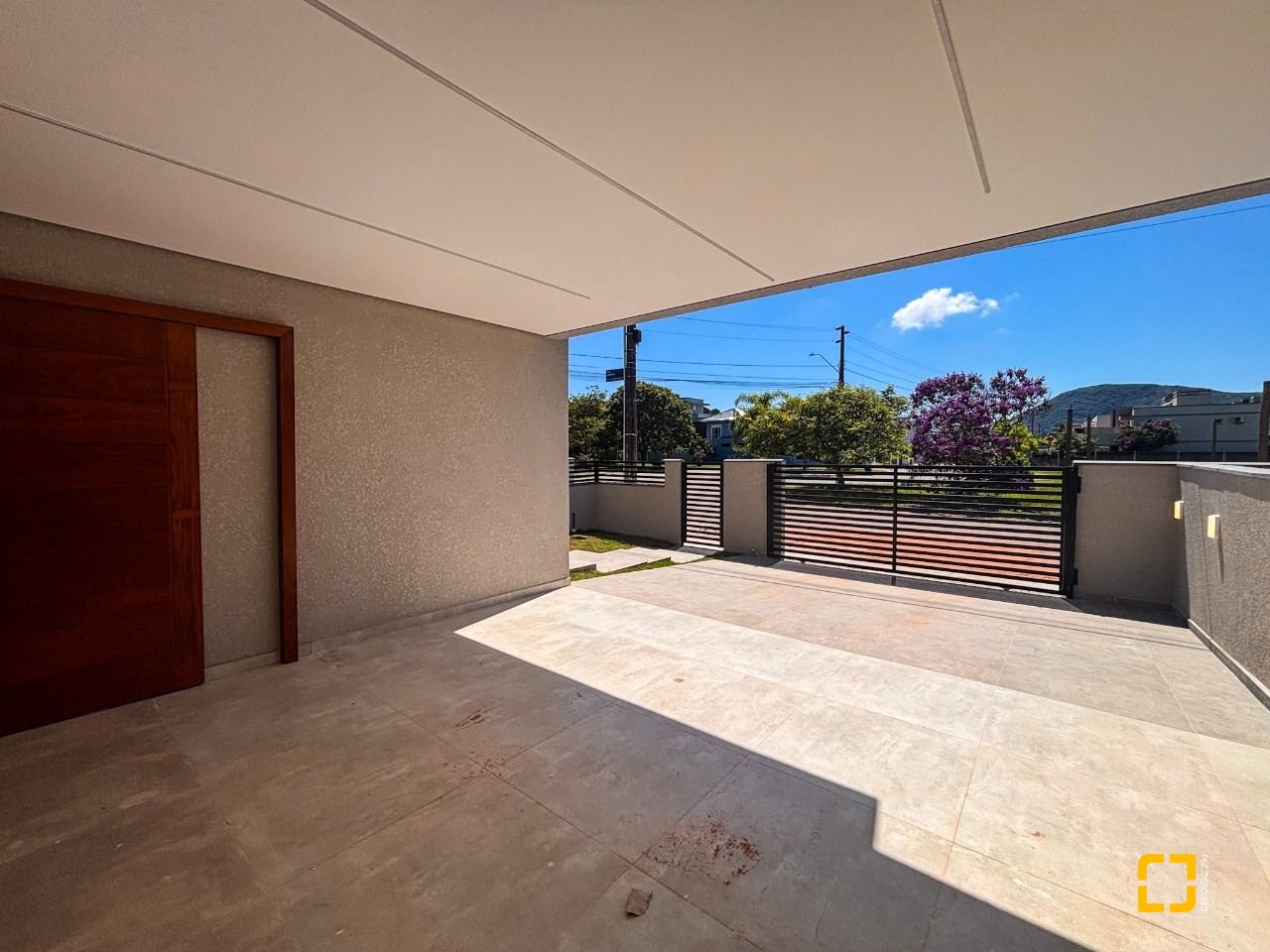 Casa com 157m², 4 quartos (sendo 1 suíte), 1 garagem, no bairro Rio Vermelho em Florianópolis