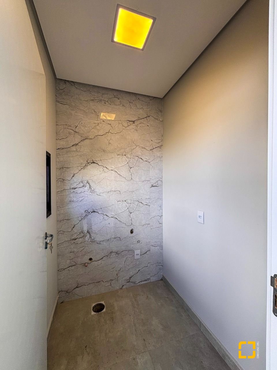 Casa com 157m², 4 quartos (sendo 1 suíte), 1 garagem, no bairro Rio Vermelho em Florianópolis