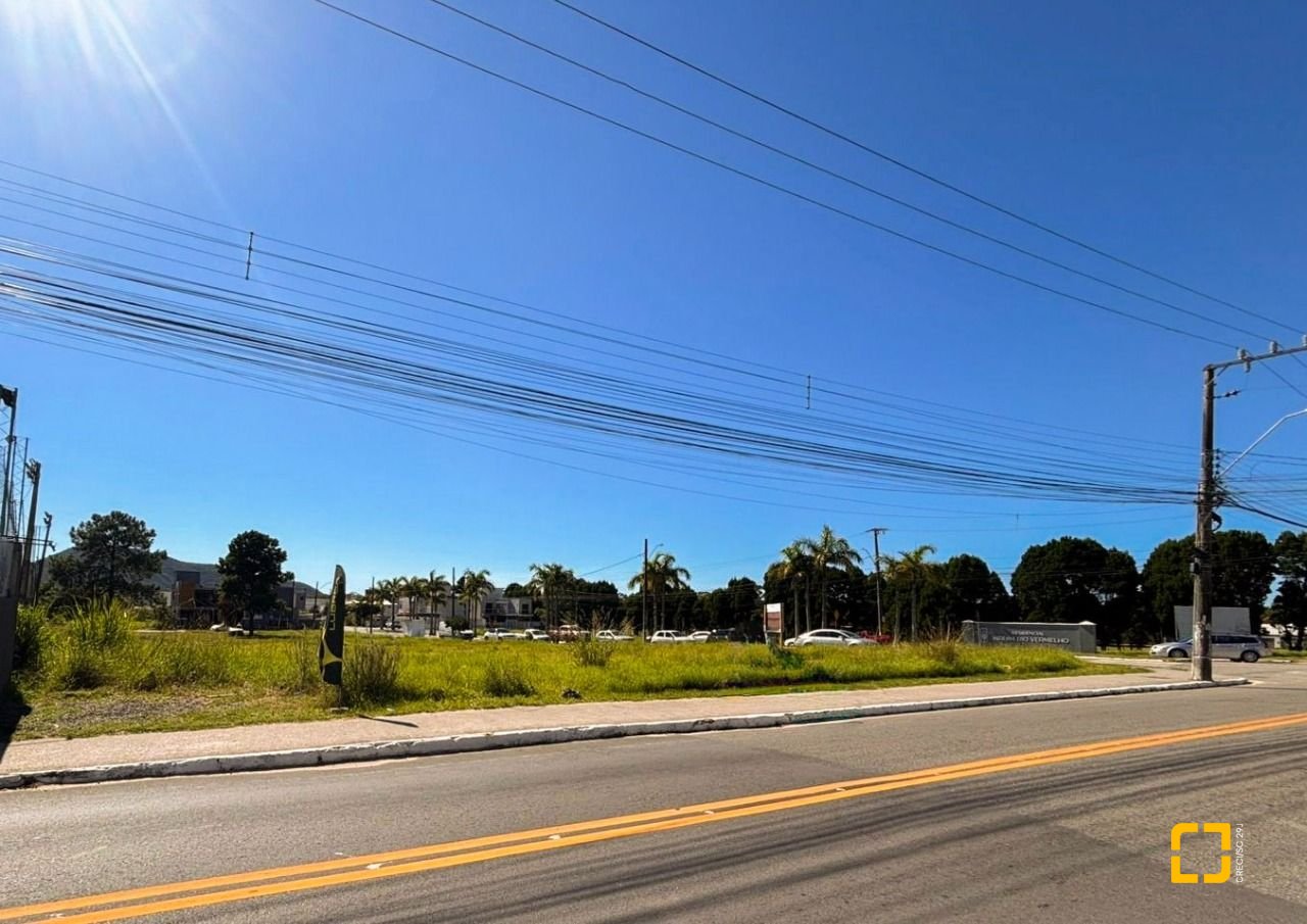 Terreno com 3200m², no bairro Rio Vermelho em Florianópolis