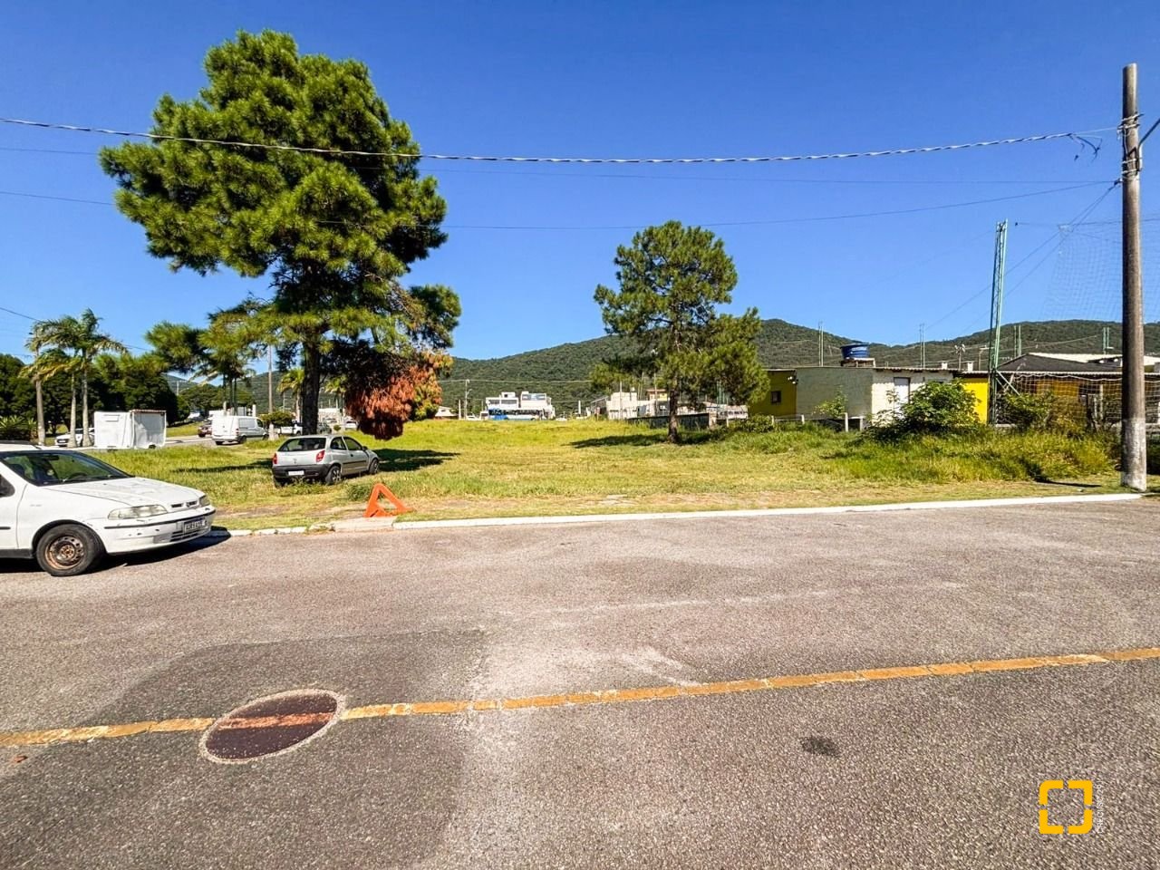 Terreno com 3200m², no bairro Rio Vermelho em Florianópolis