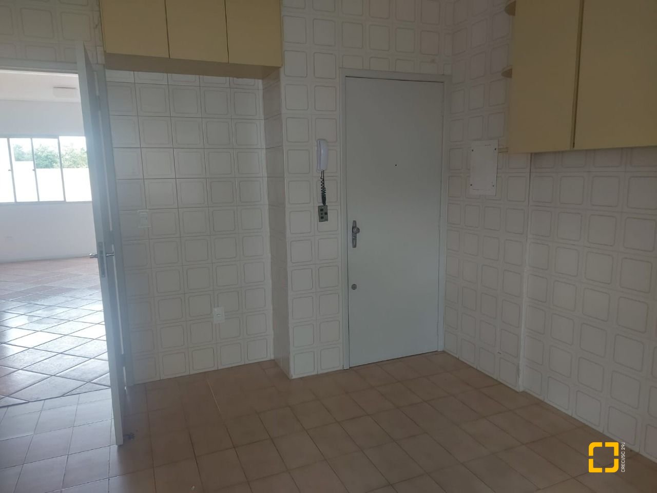 Apartamento com 101m², 4 quartos (sendo 1 suíte), 1 garagem, no bairro Trindade em Florianópolis