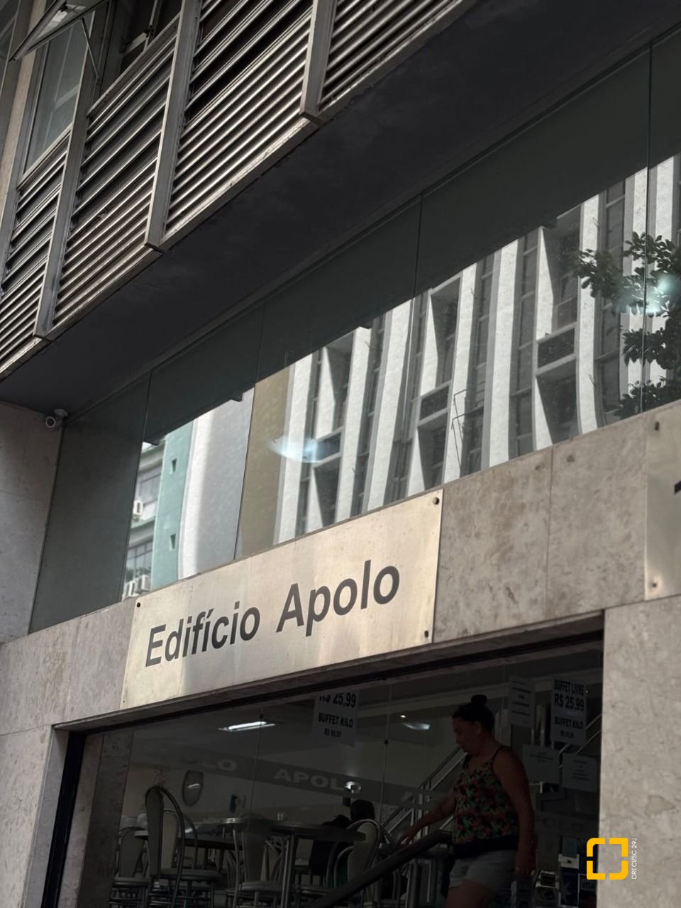 Sala com 71m², no bairro Centro em Florianópolis