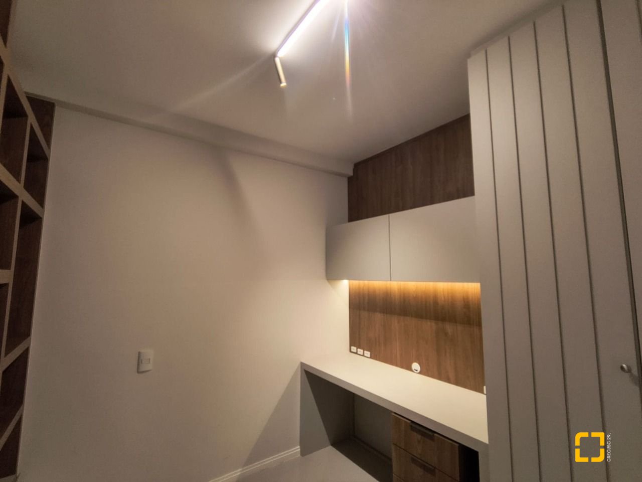 Apartamento com 117m², 5 quartos (sendo 1 suíte), 2 garagens, no bairro Jardim Atlântico em Florianópolis