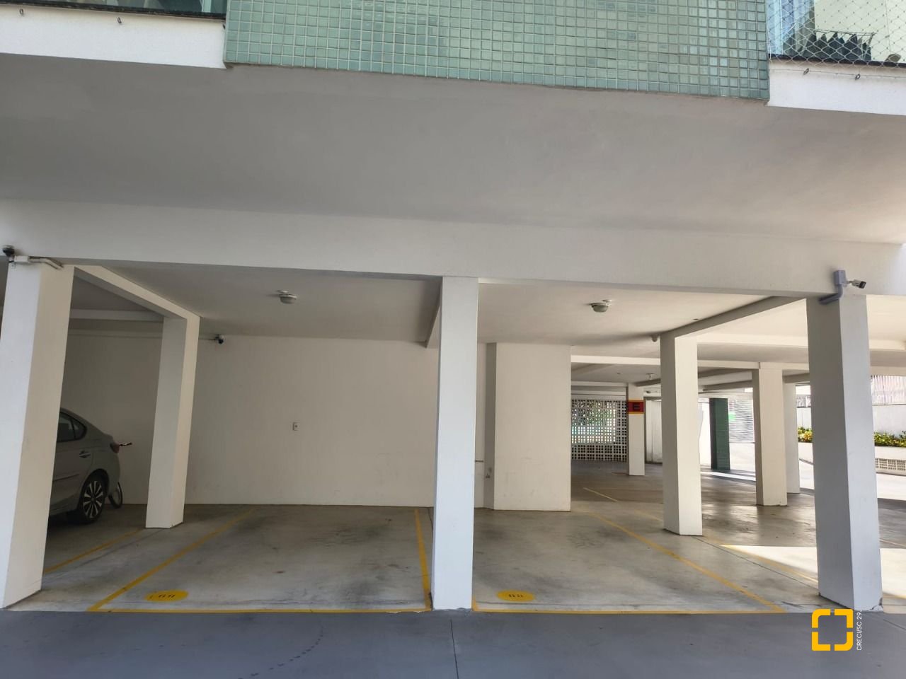 Apartamento com 117m², 5 quartos (sendo 1 suíte), 2 garagens, no bairro Jardim Atlântico em Florianópolis