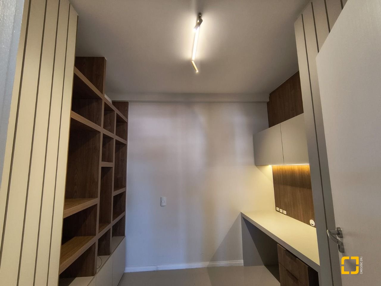 Apartamento com 117m², 5 quartos (sendo 1 suíte), 2 garagens, no bairro Jardim Atlântico em Florianópolis