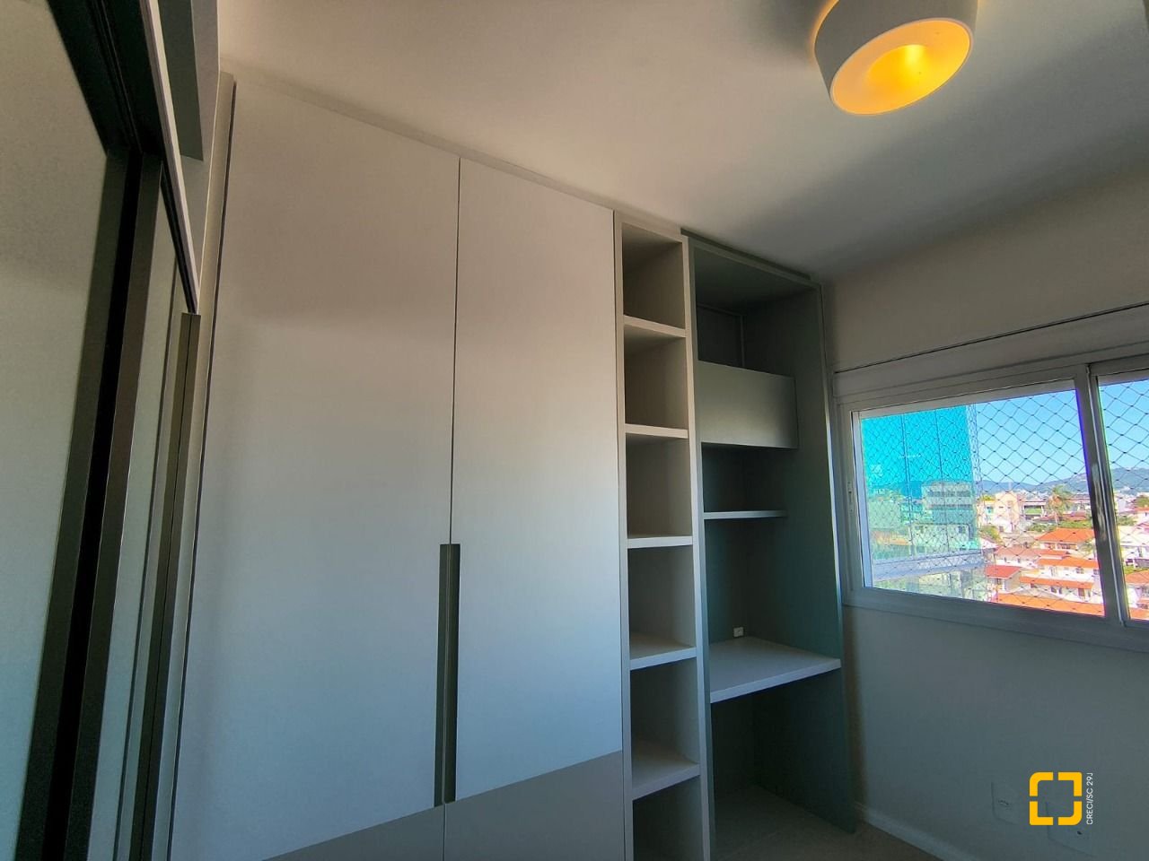 Apartamento com 117m², 5 quartos (sendo 1 suíte), 2 garagens, no bairro Jardim Atlântico em Florianópolis