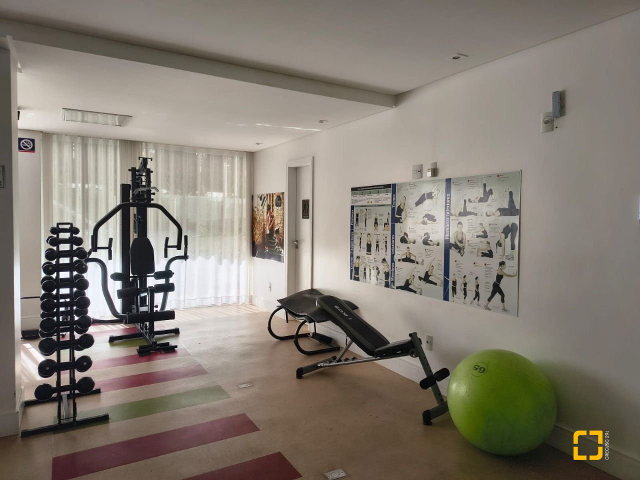 Apartamento com 117m², 5 quartos (sendo 1 suíte), 2 garagens, no bairro Jardim Atlântico em Florianópolis