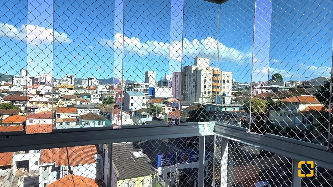 Apartamento com 117m², 5 quartos (sendo 1 suíte), 2 garagens, no bairro Jardim Atlântico em Florianópolis