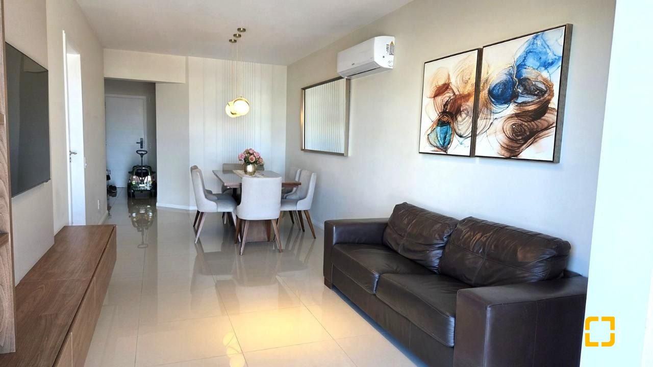 Apartamento com 117m², 5 quartos (sendo 1 suíte), 2 garagens, no bairro Jardim Atlântico em Florianópolis