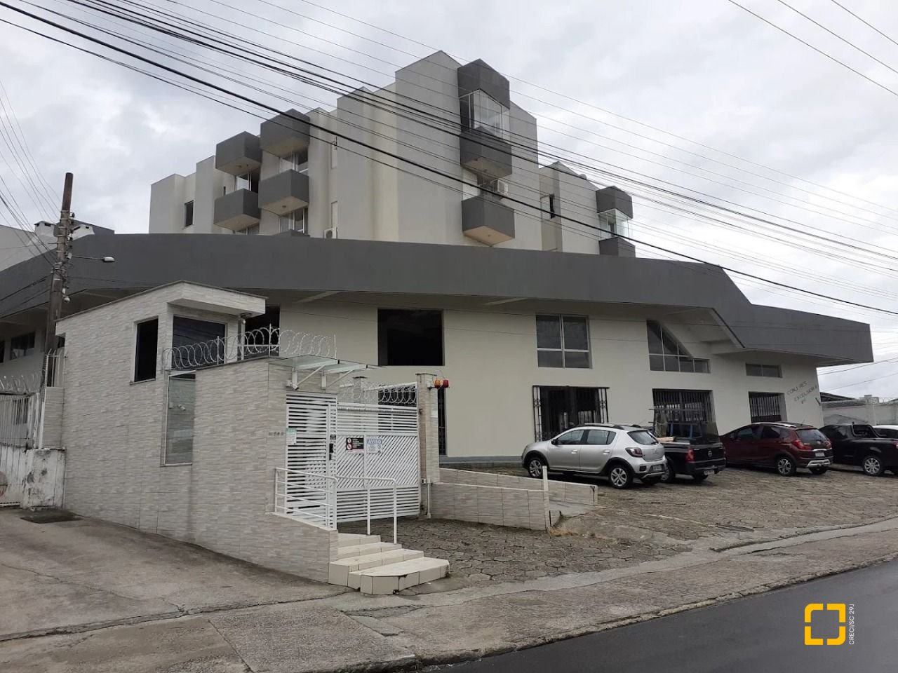 Apartamento com 74m², 3 quartos, 1 garagem, no bairro Capoeiras em Florianópolis
