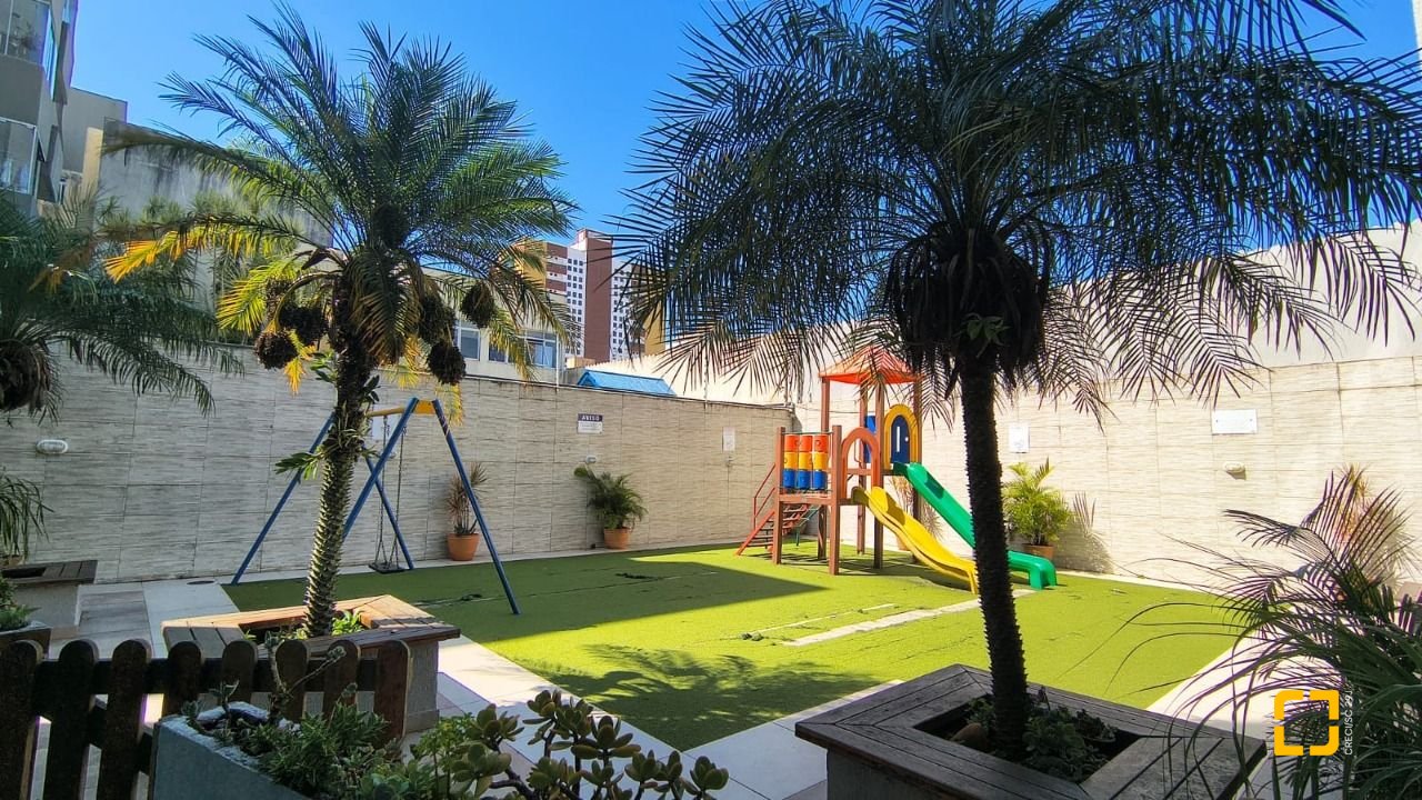 Apartamento com 74m², 3 quartos, 1 garagem, no bairro Capoeiras em Florianópolis