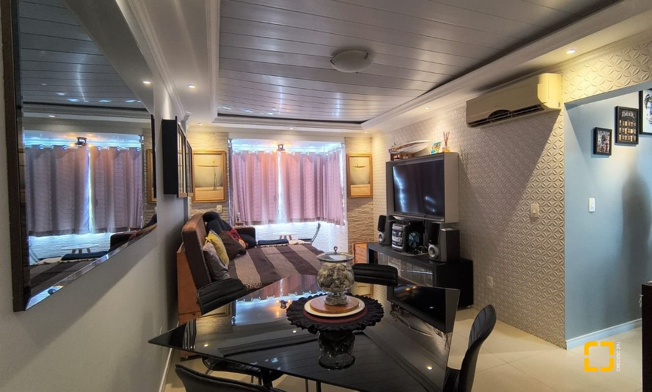 Apartamento com 74m², 3 quartos, 1 garagem, no bairro Capoeiras em Florianópolis