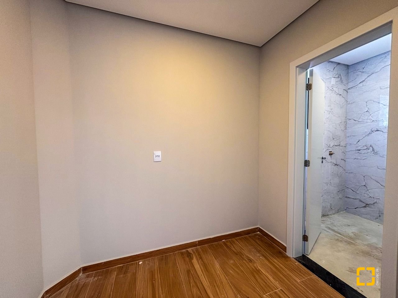 Casa com 156m², 4 quartos (sendo 1 suíte), 1 garagem, no bairro Rio Vermelho em Florianópolis