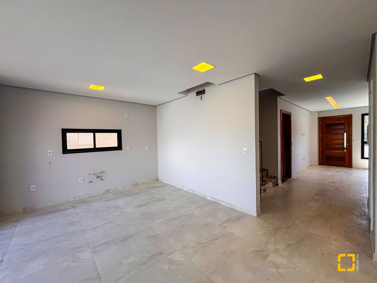 Casa com 156m², 4 quartos (sendo 1 suíte), 1 garagem, no bairro Rio Vermelho em Florianópolis