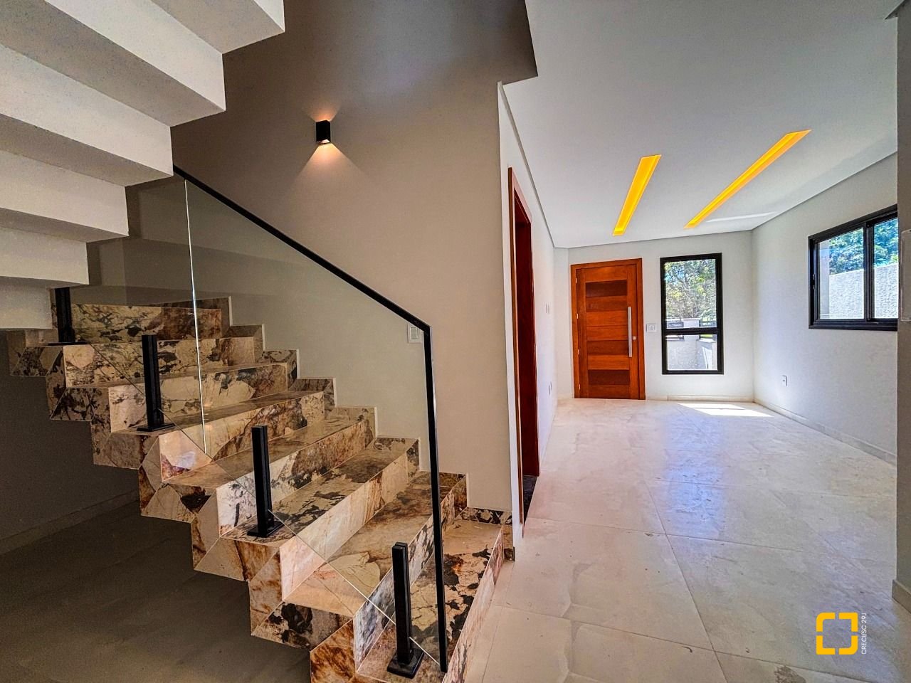 Casa com 156m², 4 quartos (sendo 1 suíte), 1 garagem, no bairro Rio Vermelho em Florianópolis