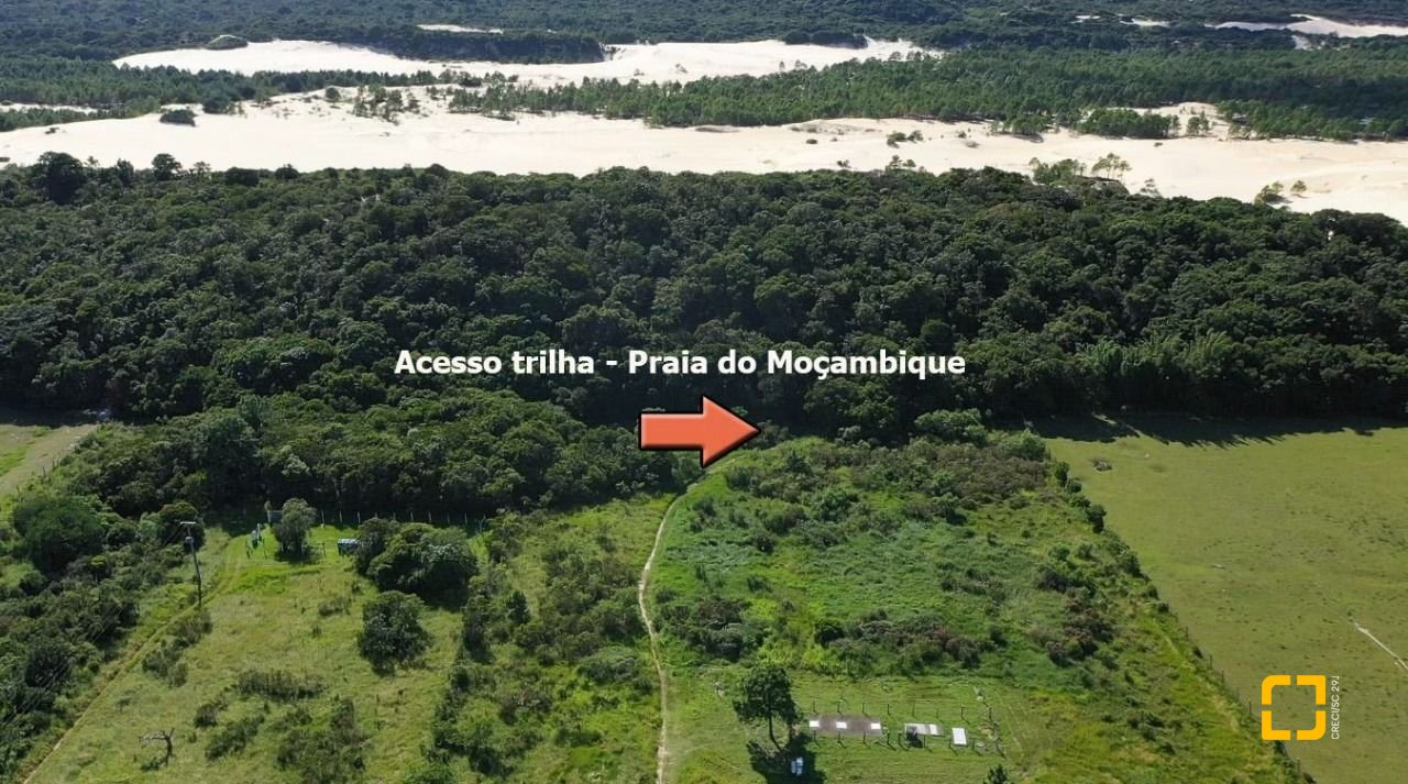 Casa com 156m², 4 quartos (sendo 1 suíte), 1 garagem, no bairro Rio Vermelho em Florianópolis